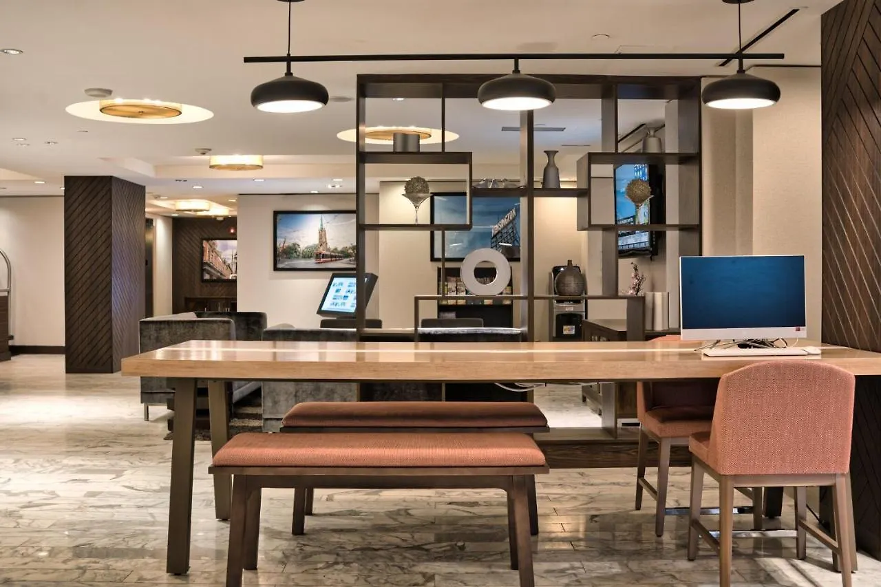 Holiday Inn Toronto Downtown Centre By Ihg Canada